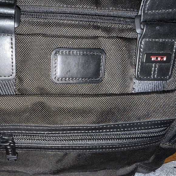 NWT TUMI Alpha Bravo Brooks Slim Brief Will Black Office Travel - Picture 4 of 16